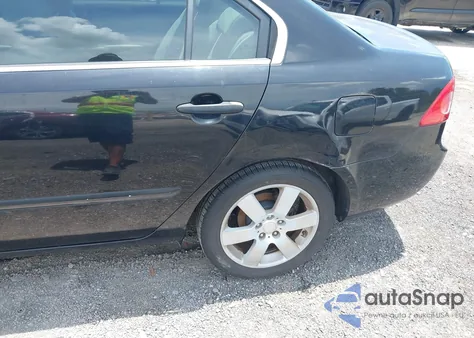 2006 Kia Optima Ex V6 (New)/Lx V6 (New) z USA, uszkodzony, nr VIN KNAGE124165067169